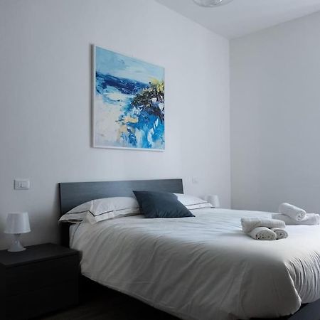 Private Room: The Port Apartment Scirocco Livorno Exteriér fotografie
